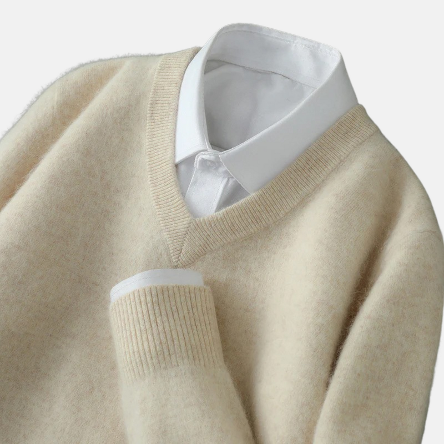 Mistrève | Pull Homme Col V en Cachemire – Douceur Suprême et Élégance Intemporelle