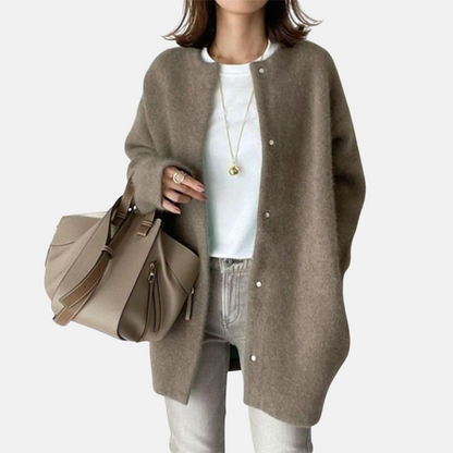 Mistrève | Cardigan  Femme – Élégance Intemporelle en Cachemire Doux