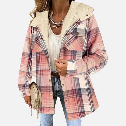 Mistrève | Veste Femme à Carreaux Doublée Sherpa – Chaleur Rustique et Style Intemporel