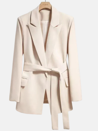 Mistrève | Blazer Élégant Femme avec Ceinture – Modernité & Élégance Assurée