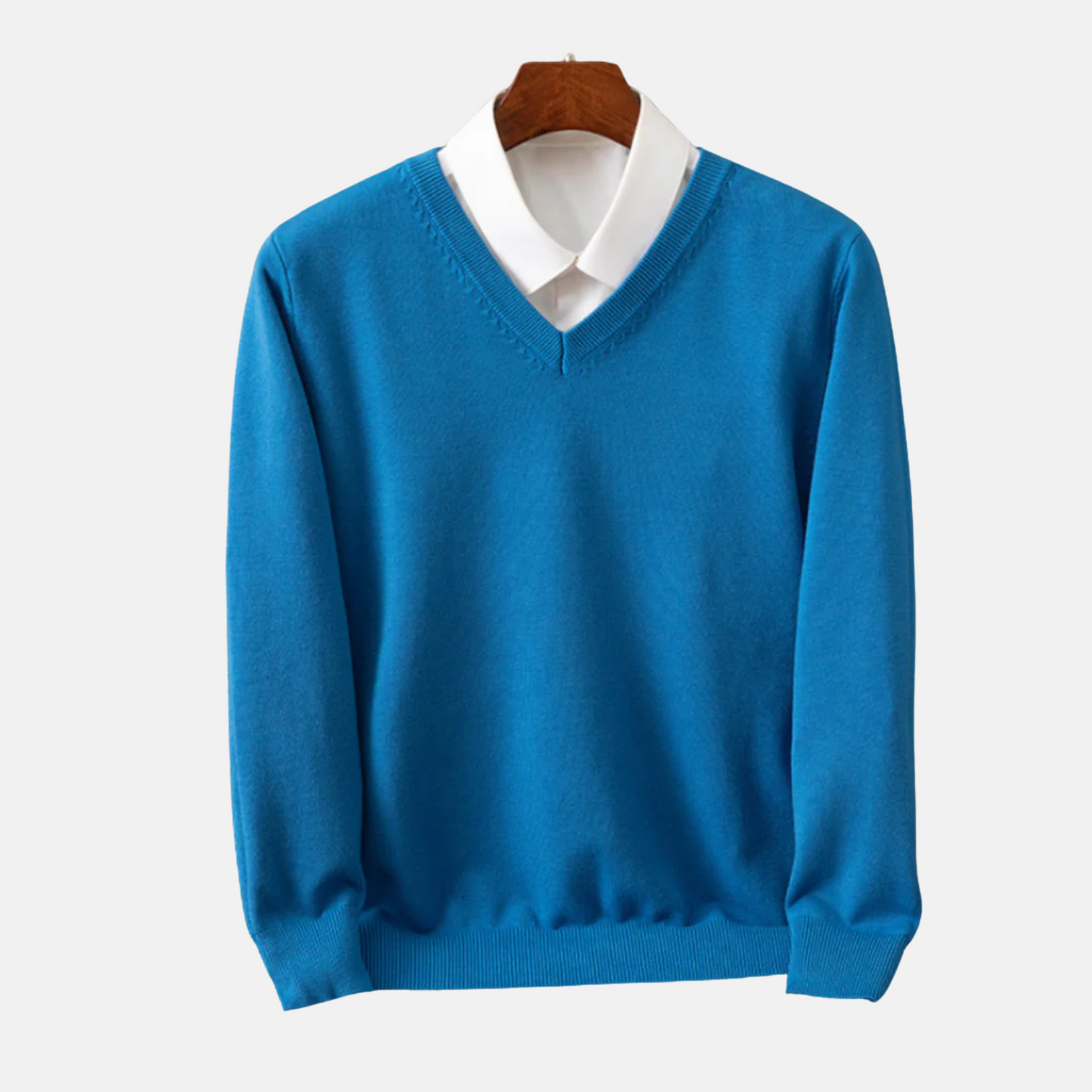 Mistrève | Pull Col V Homme – Douceur Intemporelle et Élégance Moderne