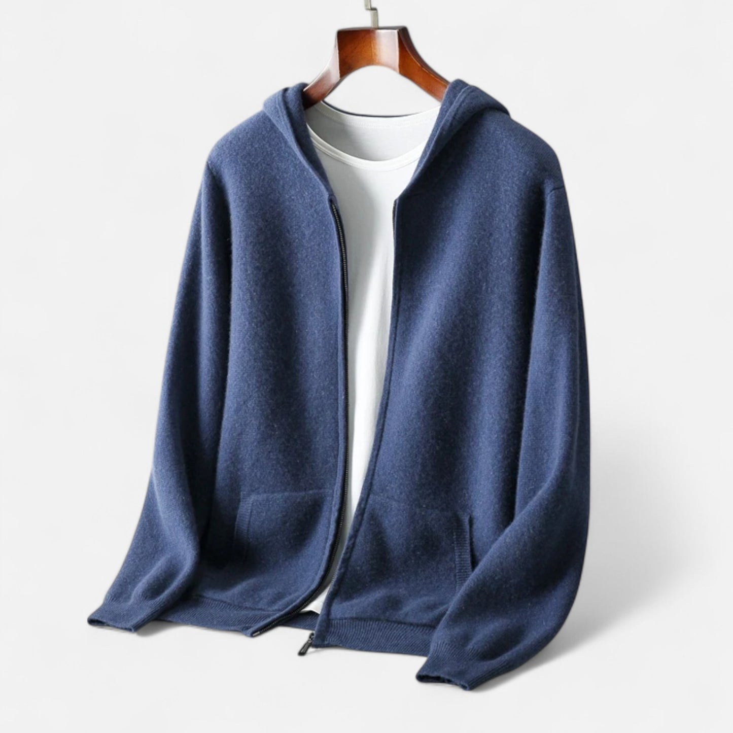 Mistrève | Haut à Capuche Zippé Homme – Confort Urbain et Style Épuré