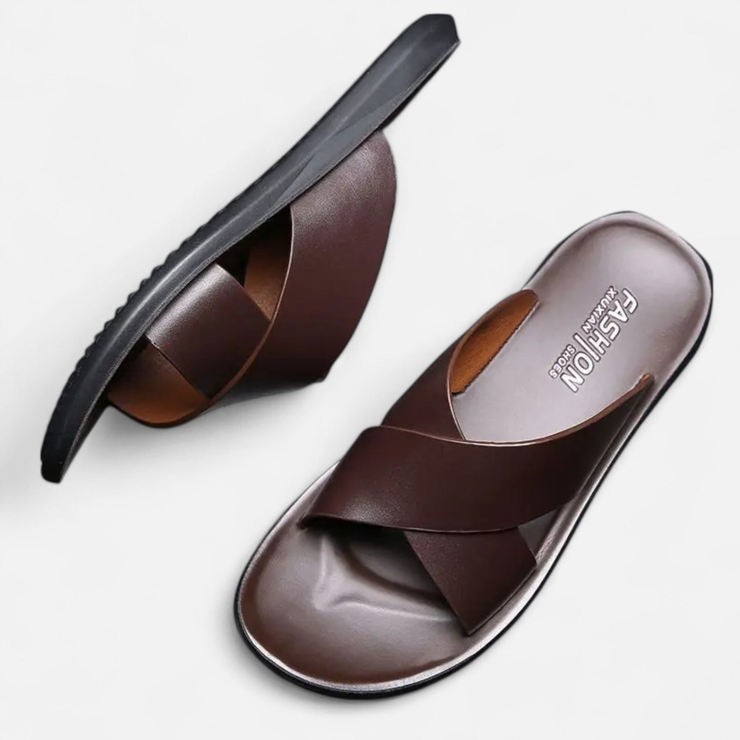 Mistrève | Sandales en Cuir Véritable pour Homme – Élégance Intérieure, Confort Silencieux